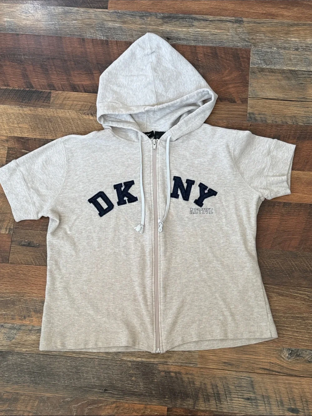 DKNY Active Oatmeal Short Sleeve Zip Hoodie XL Y2K Varsity Logo